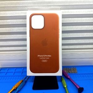 Iphome 12.pro max leather case